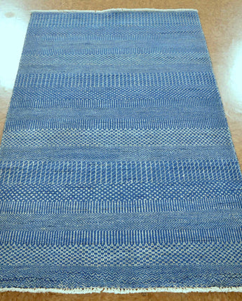 Modern design hand knotted from natural wool in India