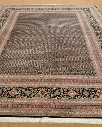 Sino Persian Tabriz Design Size 8..11 x 11,9 Hand Knotted from Natural Wool, Price $3500