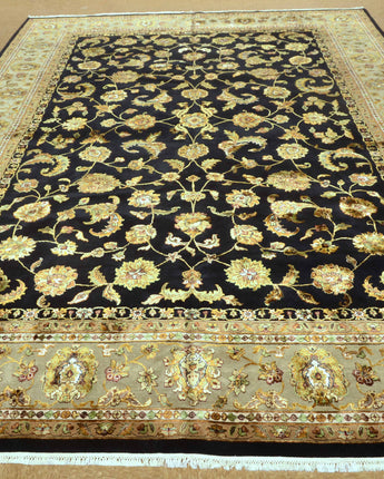 Indo Persian Design , Hand Knotted from Natural Wool , Size 10 x 13.10