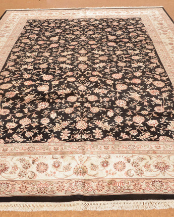 Fine hand knotted rug made from Natural wool in China, size 8. 11 x 11.10, Price: $3500